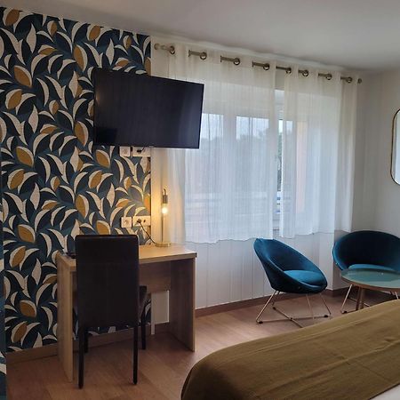 Brit Hotel des Halles Concarneau Buitenkant foto