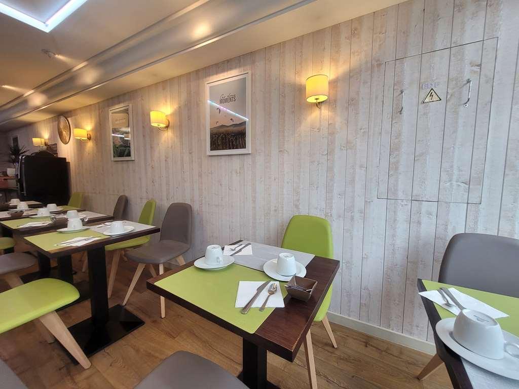 Brit Hotel des Halles Concarneau Restaurant foto