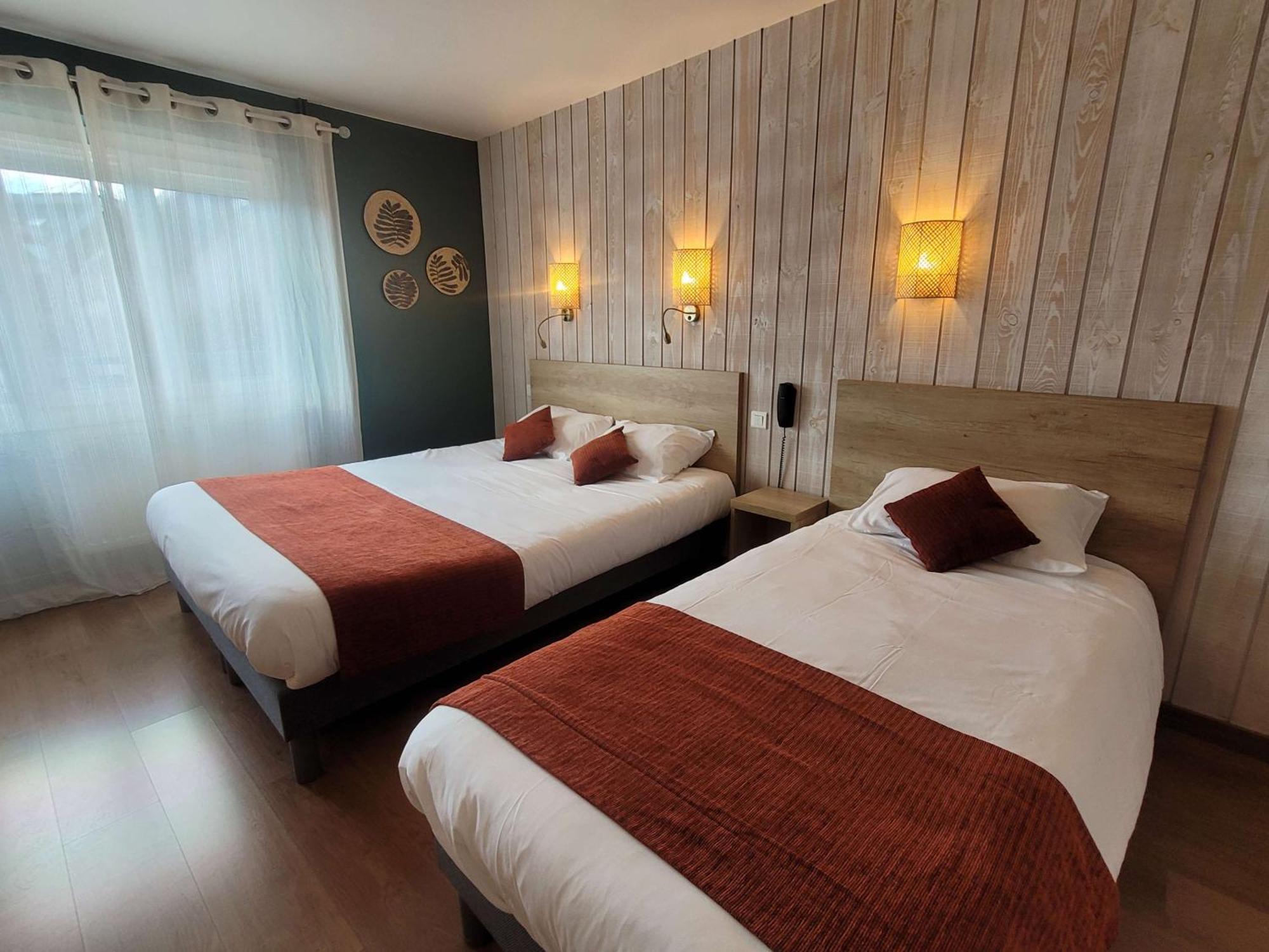 Brit Hotel des Halles Concarneau Buitenkant foto