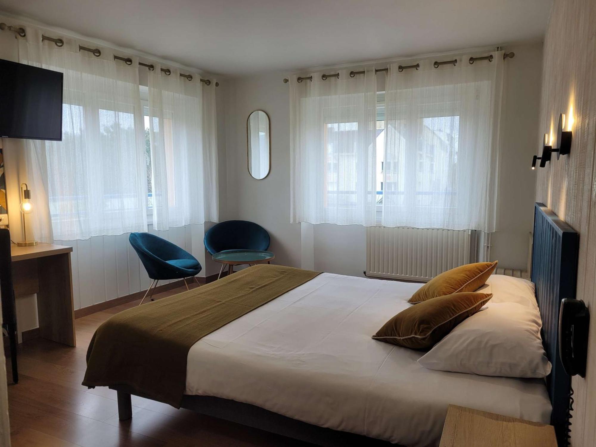 Brit Hotel des Halles Concarneau Buitenkant foto