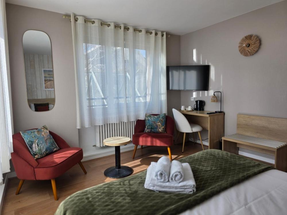 Brit Hotel des Halles Concarneau Buitenkant foto