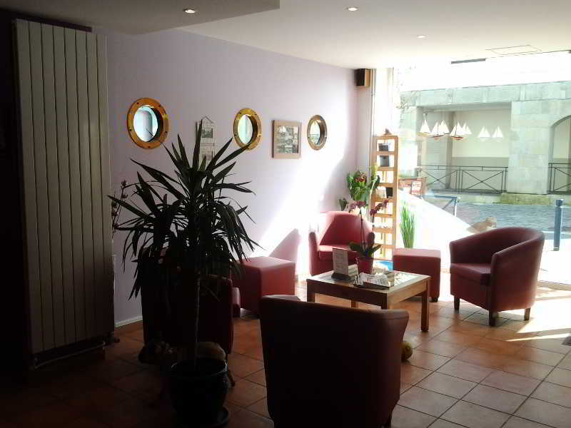 Brit Hotel des Halles Concarneau Buitenkant foto